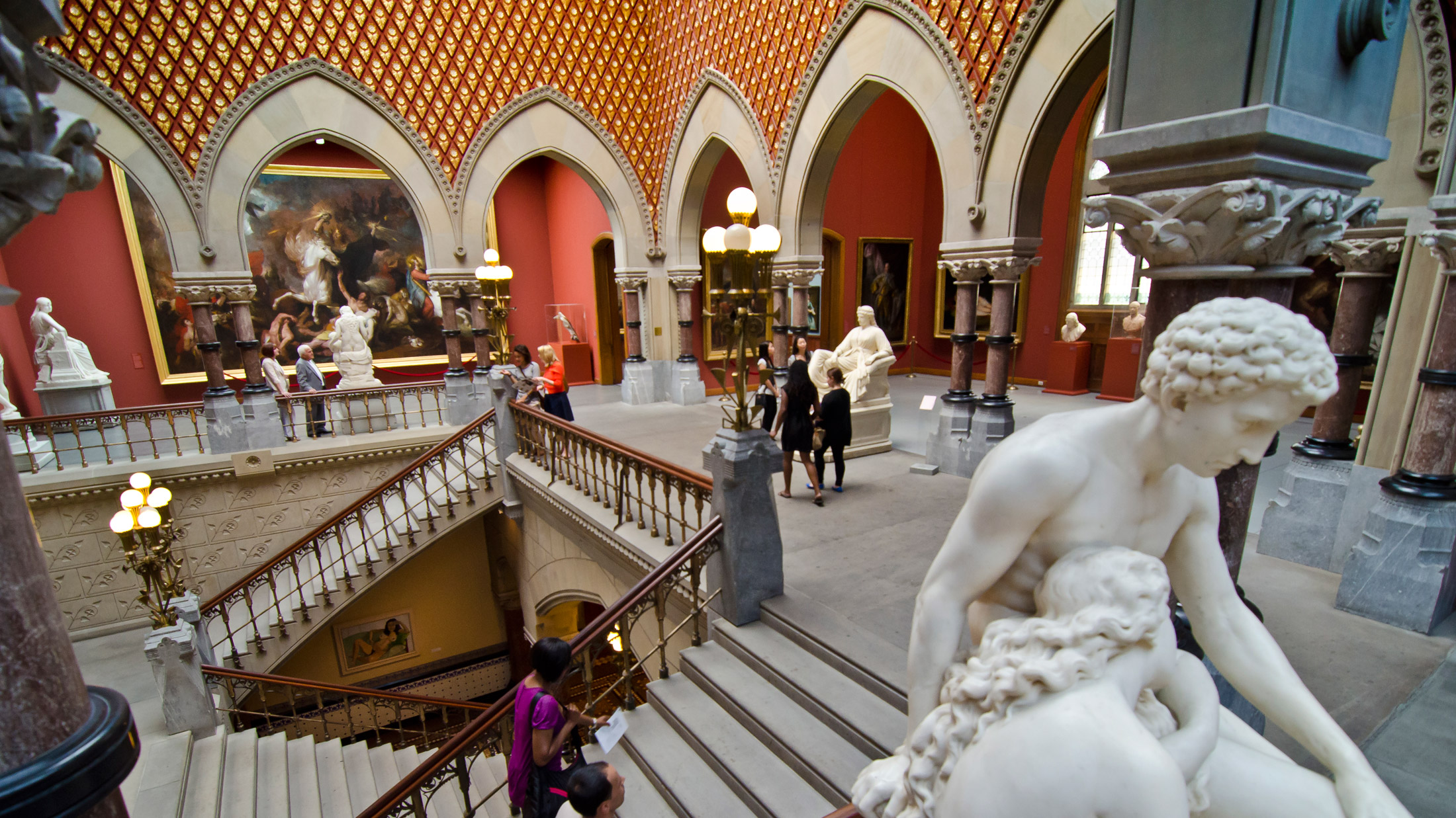 PennsylvaniaAcademyofFineArt-B-Krist-2-2200VP